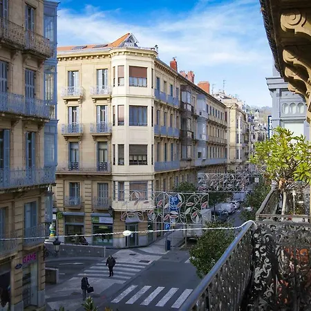 Appartement The Collection | City Centre San Sebastian