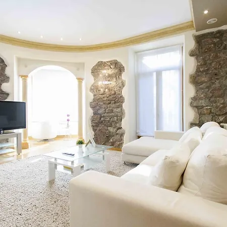Appartement The Collection | City Centre San Sebastian